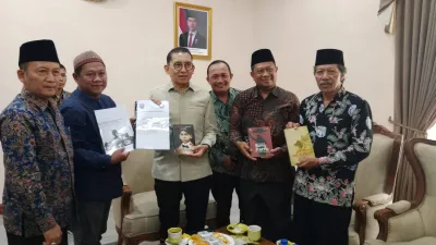 Audiensi Jombang–Menbud Buka Jalan Uji Akademik Kelahiran Bung Karno