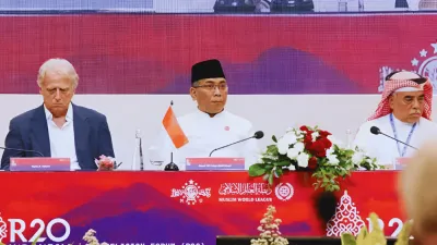 Holland Taylor dan Jejak Panjang dan Kekhawatiran Infiltrasi ke Ormas Indonesia