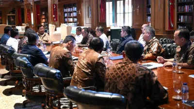 Prabowo Kerahkan Kekuatan Negara Kawal Hutan dan Tambang: Tak Ada Lagi Celah untuk Perampok SDA