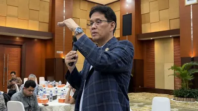 Lawan Fitch Ratings, Menkeu Purbaya Siap Pasang Badan Kejar Pertumbuhan 8 Persen