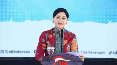 Friderica Widyasari Dewi Resmi Pimpin OJK Hadapi Krisis Pasar Modal