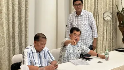 Lawan Fitnah Bohir, Jusuf Kalla Ungkit Jasa Besarkan Karier Jokowi