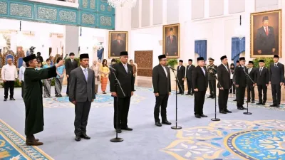 Prabowo Rombak Kabinet: Aktivis Buruh Hingga Jenderal Masuk Istana