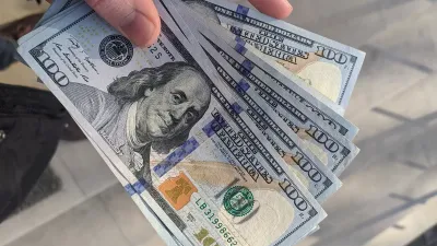 Rupiah Jebol Rp 17.500, Negara Harus Berani Lawan Spekulan Global