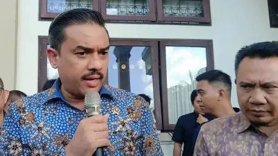 Menteri UMKM Gebrak Marketplace Nakal yang Peras Seller Lewat Kenaikan Biaya