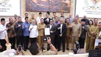 Mendagri Ancam Potong Perjalanan Dinas Pemda Gagal Bayar PPPK