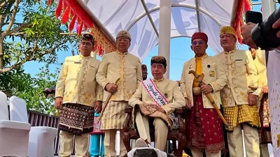 Jokowi Injak Kepala Kerbau di Lampung, Ritual Penaklukan Ego Penguasa