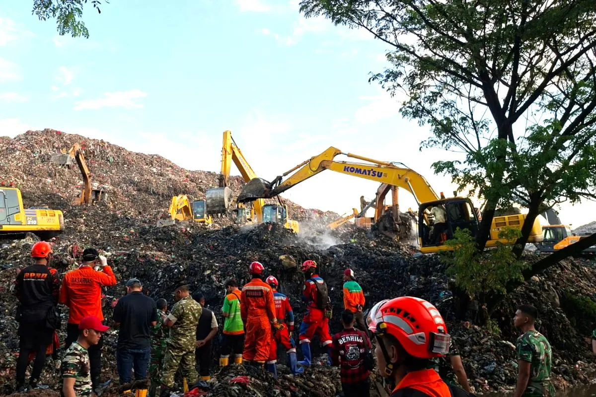 Longsor Bantar Gebang