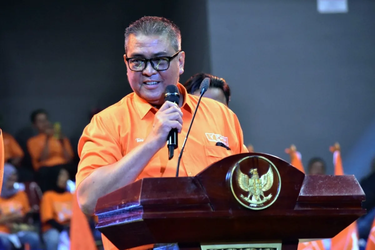 Sekjen Partai Buruh Mundur