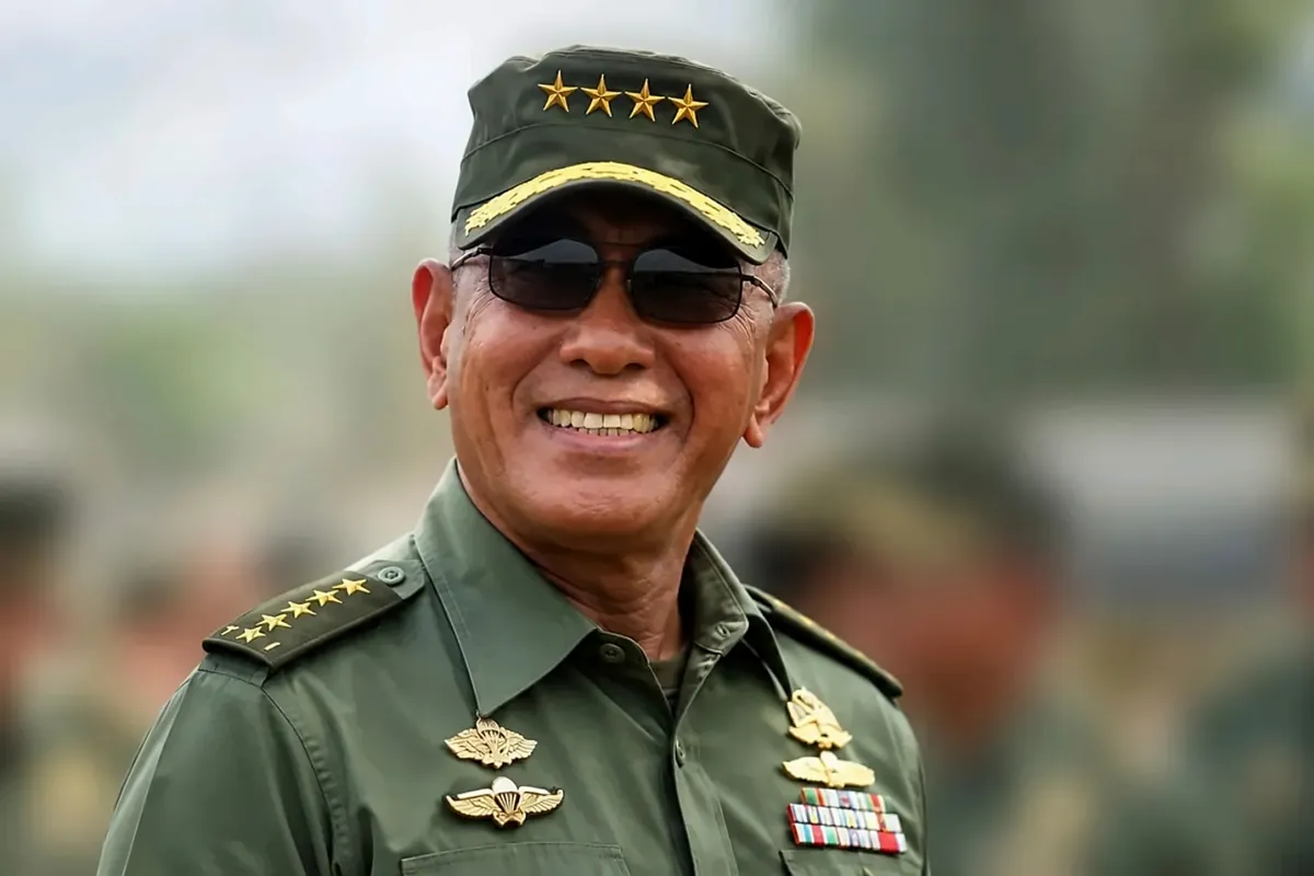 Jenderal (Purn) Ryamizard Ryacudu