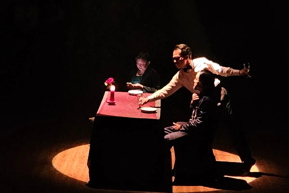 Pergelaran Teater di FTDI